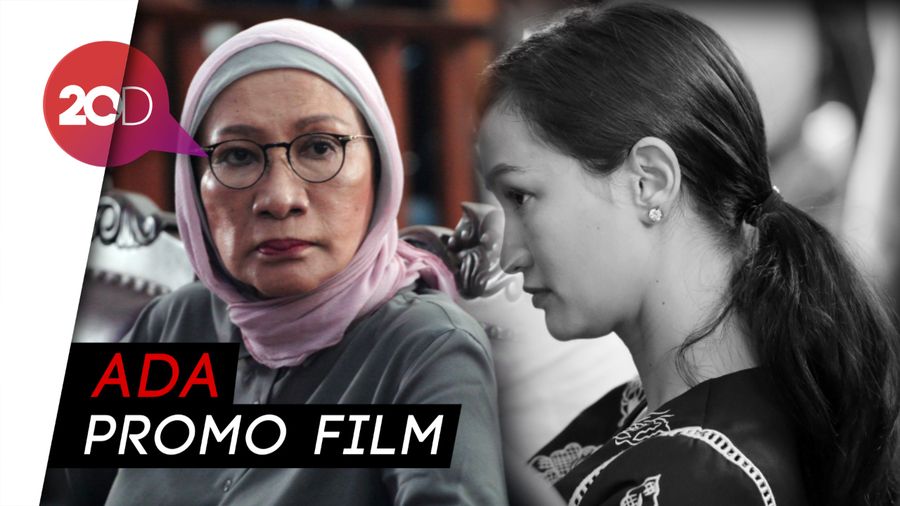 Atiqah Hasiholan Absen Temani Ratna Sarumpaet