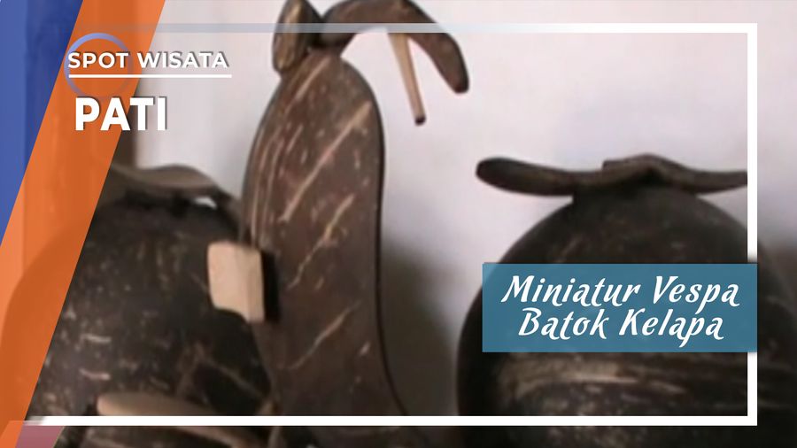 Limbah Batok Kelapa Menjadi Miniatur Vespa yang Unik di Pati