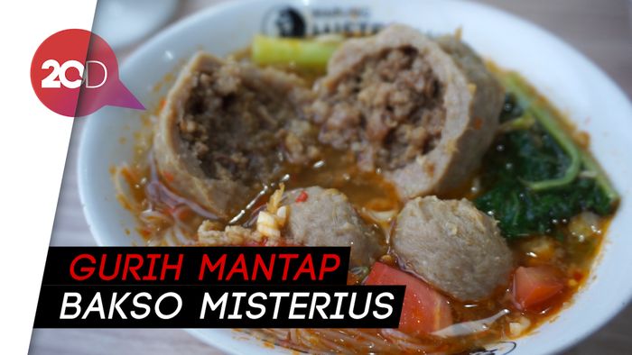 Sedap! Bakso Bomber Isi Daging Cincang Khas Lampung