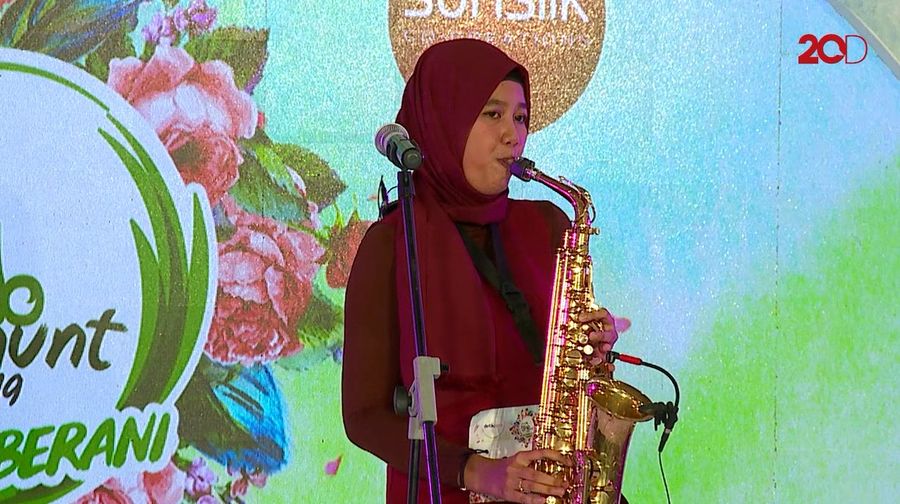 Anggunnya Permainan Saxophone Tissa Tavini - Sunsilk Hijab Hunt 2019 Yogyakarta