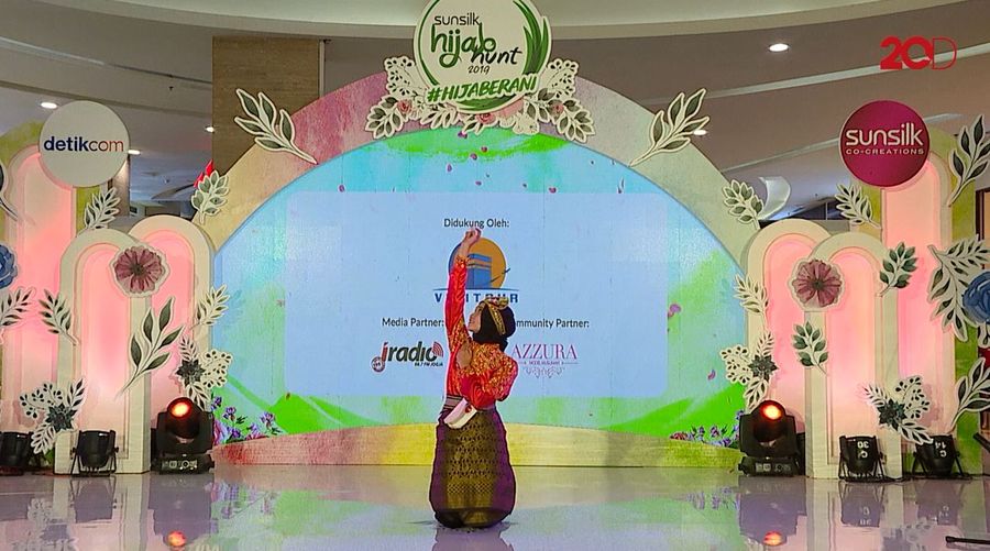 Tari Saman Ala Eka Kartikawati - Sunsilk HIjab Hunt