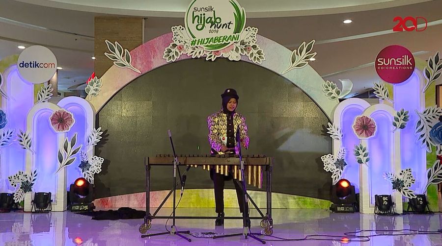 Paling Beda! Nabila Unjuk Bakat Main Xylophone - Sunsilk HIjab Hunt 2019 Yogyakarta