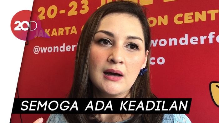 Mona Ratuliu Prihatin Soal Kasus Bullying Audrey