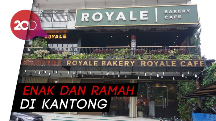 Ngemil Cantik Sambil Makan Ninja Burger di Kafe Estetik Bogor