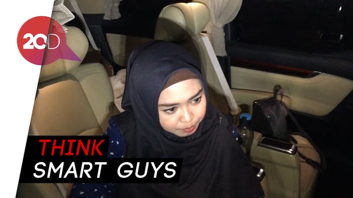 Ria Ricis Minta Jangan Hujat Para Capres