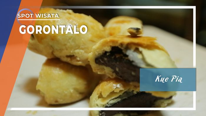 Kue Pia Khas Kota Gorontalo