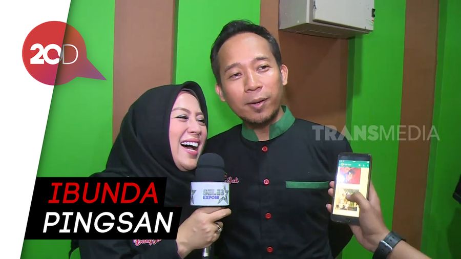 Denny Cagur dan Istri Kenang Awal Pernikahan