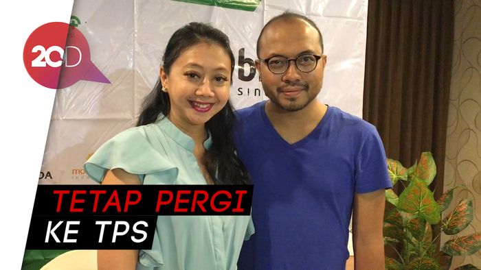 Asri Welas Tetap Semangat Nyoblos Walau Baru Lahiran