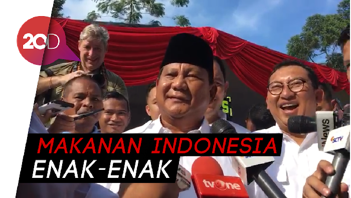 Berat Badan Naik, Prabowo: Makan Siang 4 Kali