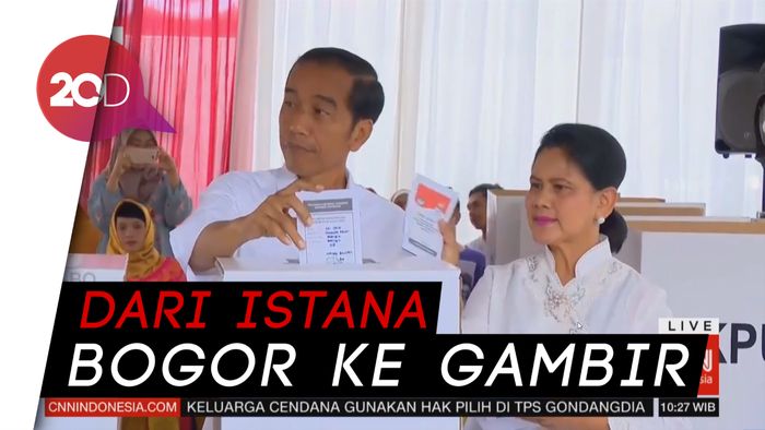 Momen Jokowi dan Iriana Nyoblos di TPS Gambir