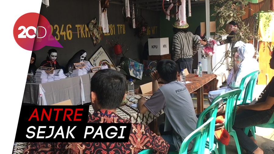 Warga Malah Semangat Penuhi TPS Horor