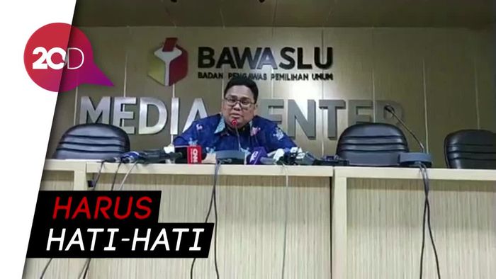 Bawaslu Minta KPU Pastikan Jumlah Pemilih Via Pos di Malaysia 