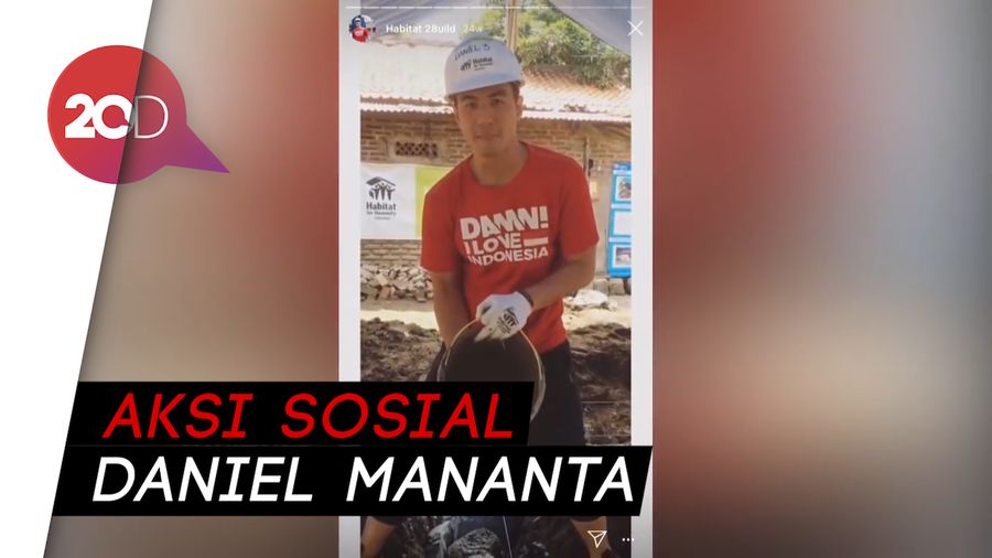 Daniel Mananta Bangun Rumah untuk Warga Kurang Mampu