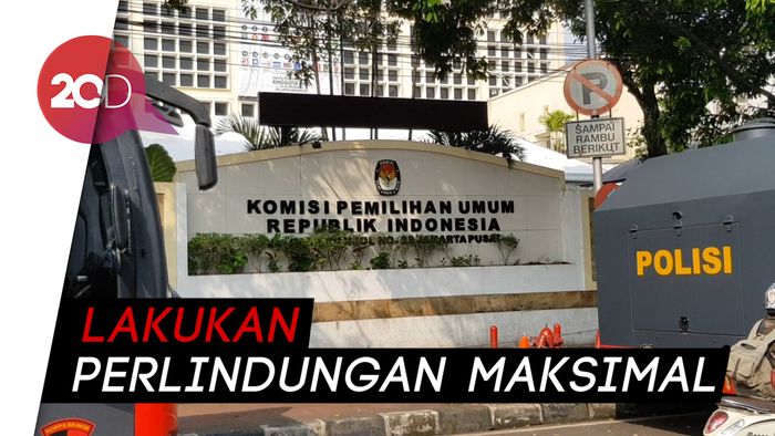 Penghitungan Suara Berjalan, TNI-Polri Jaga Ketat Gedung KPU