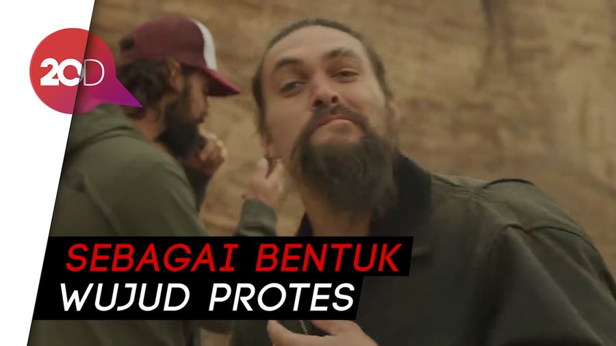 Jason Momoa Cukur Habis Jenggotnya, Masih Ganteng?