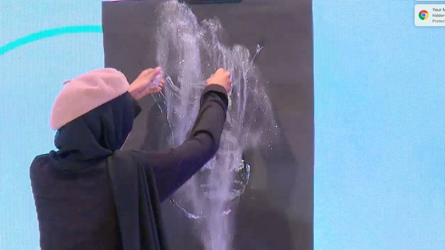 Gambaran Glitter Charmila - Sunsilk Hijab Hunt 2019 Padang