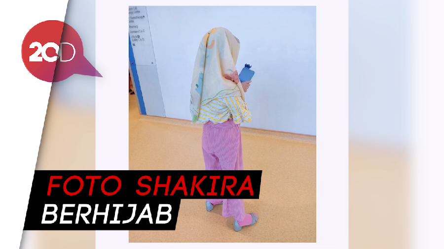 Putri Denada Minta Pakai Hijab Sebelum Kemoterapi