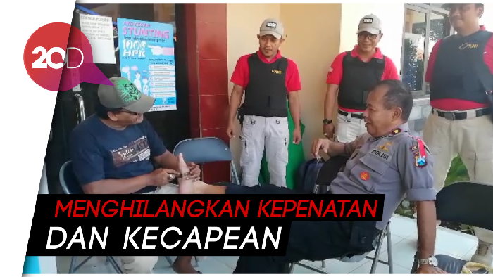 Pijatan untuk Penjaga Demokrasi