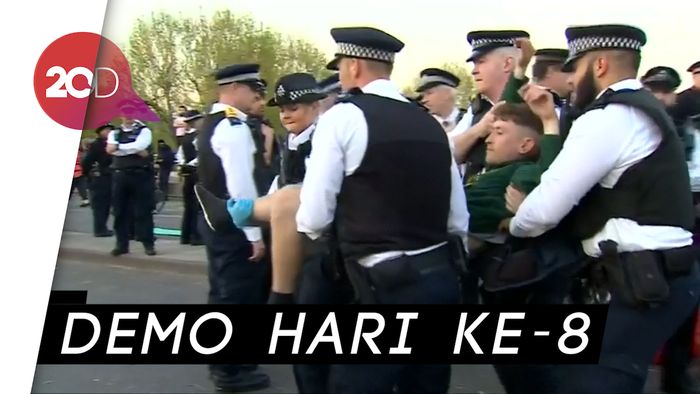 1.000 Aktivis Lingkungan Ditangkap di London