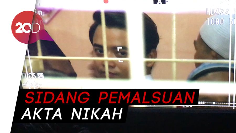 Menanti Sidang Perdana, Kriss Hatta Ngumpet di Ruang Tahanan