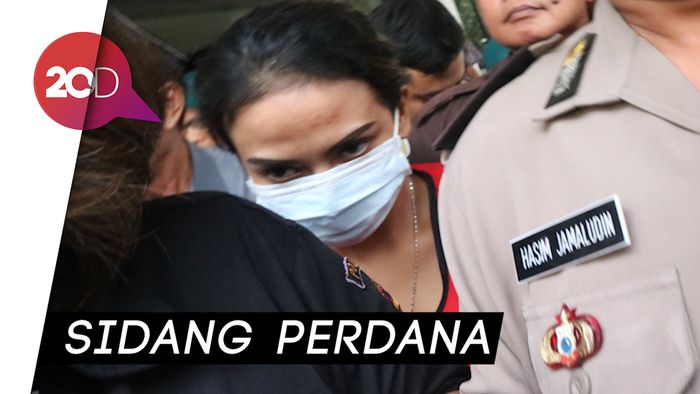 Vanessa Angel Didakwa Sebar Konten Asusila