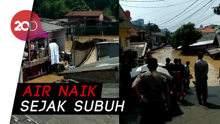 Banjir di Rawajati Pancoran Setinggi Atap Rumah 