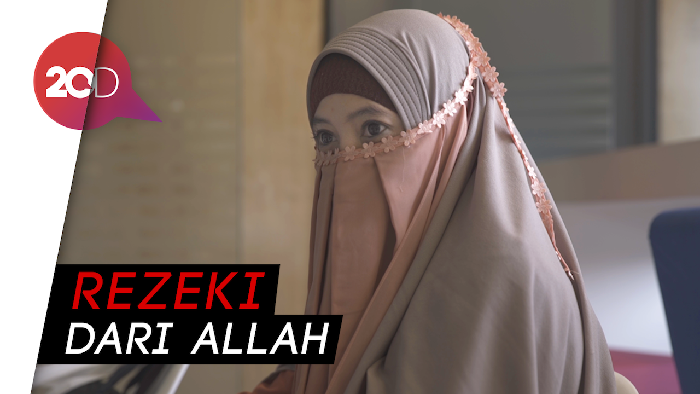 Peggy Melati Anggap Penyakit Tumornya Rezeki dari Tuhan 