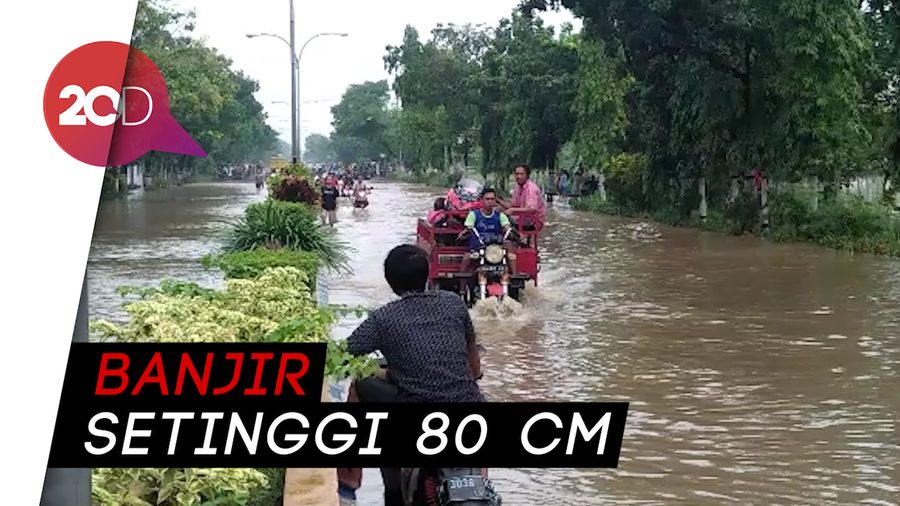 Jalan Pantura Kraton Pasuruan Lumpuh Terendam Banjir
