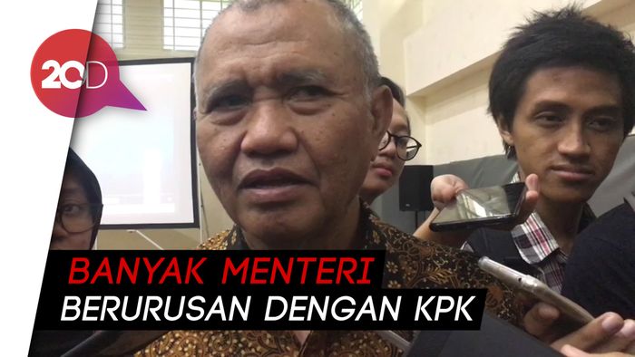 KPK Beri Saran Jokowi Cek Rekam Jejak Calon Menterinya ke Depan