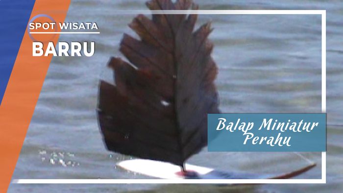 Bermain Balap Miniatur Perahu,Barru, Sulawesi Selatan