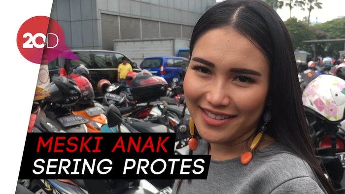 Ayu Ting Ting Kerja Non Stop di Ramadan 2019