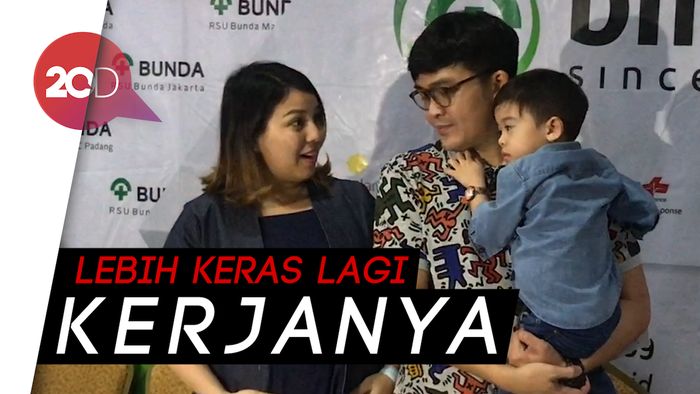 Penasaran dengan Anak Perempuan, Tya Ariestya Pengin Nambah Lagi