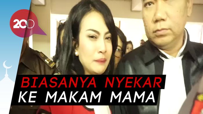 Jalani Puasa Pertama di Penjara, Vanessa Angel Menangis