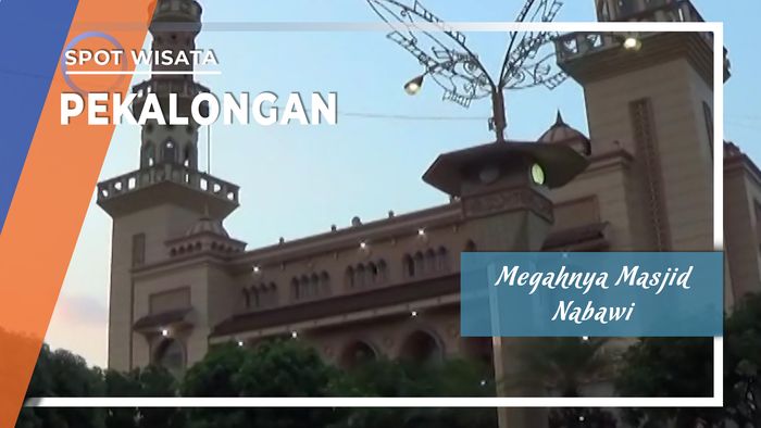 Megahnya Masjid Nabawi di Pekalongan 