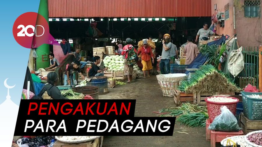 Naik Turunnya Harga Pangan di Pasar Kramat Jati
