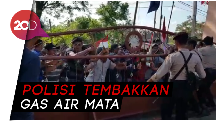Rapat Pleno KPU Empat Lawang Sumsel Ricuh karena Protes Massa Caleg