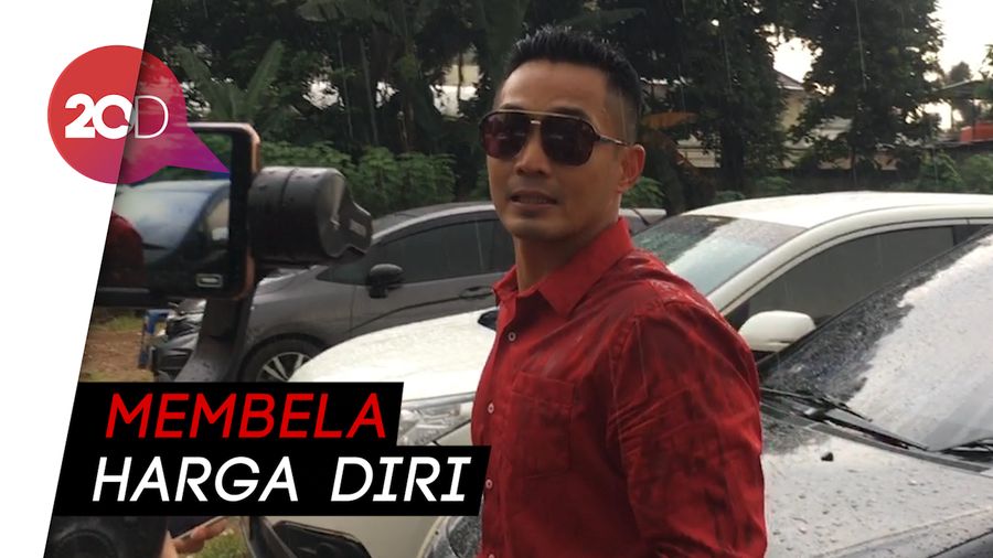 Ribut dengan Istri, Yama Carlos Bawa Permasalahan ke Pengadilan