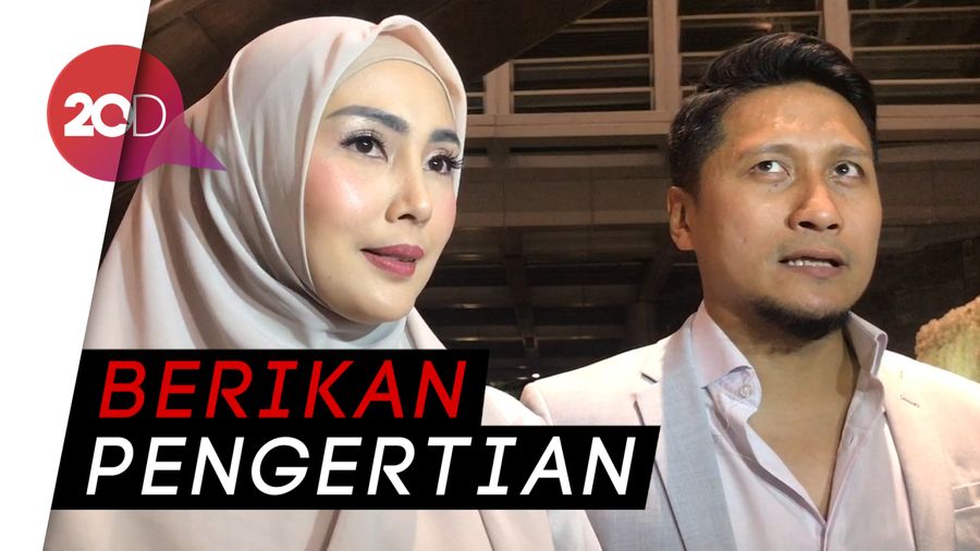 Sibuk di Ramadhan, Fenita-Arie Untung Tetap Bagi Waktu untuk Anak