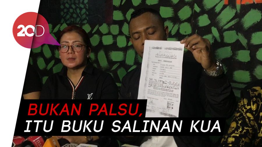 Ibunda Tak Terima Kriss Hatta Dibui Karena Buku Nikah Palsu