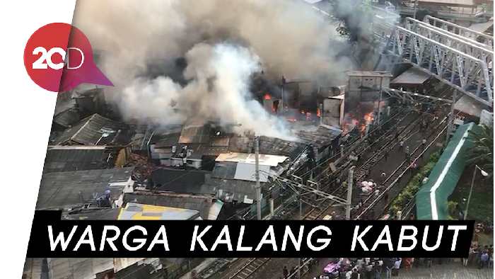 Api Amuk Permukiman Padat di Kampung Bandan Pademangan