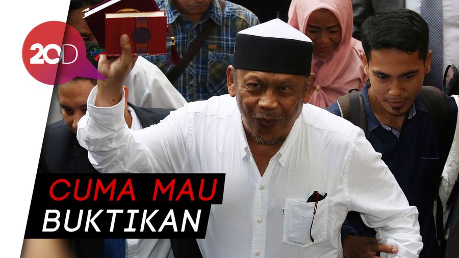  Eggi Sudjana Bersyukur Jadi Tersangka Makar