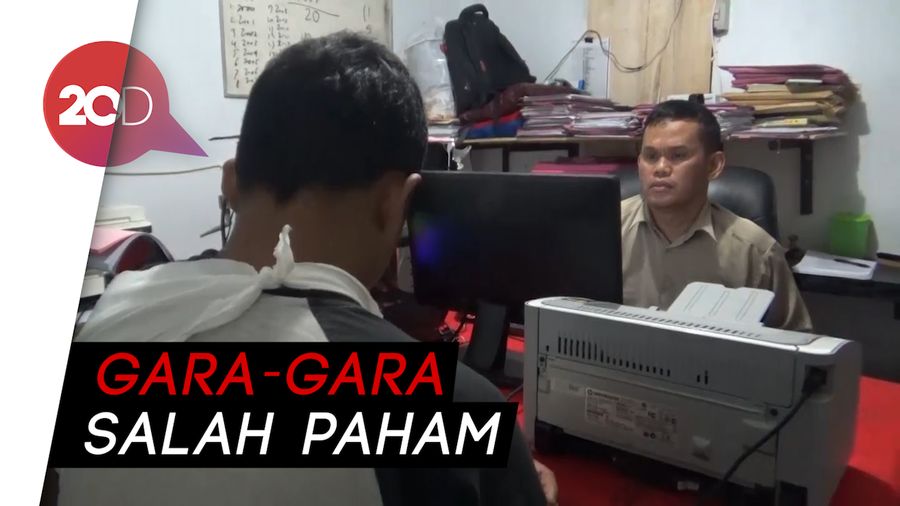 Polisi Dikeroyok Warga, Dipukul dan Ditusuk Kunci Motor