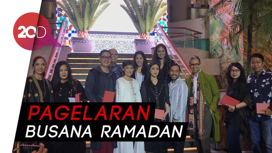 Mengintip Busana Ramadhan ala 9 Desainer Ternama