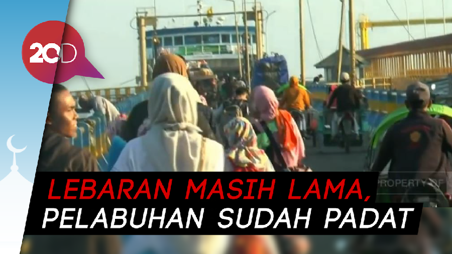 Takut Kehabisan Tiket, Warga Padati Pelabuhan Jangkar Situbondo