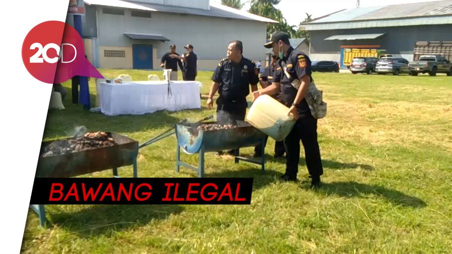Bea Cukai Lhokseumawe Musnahkan 70 Ton Bawang Ilegal Asal Thailand