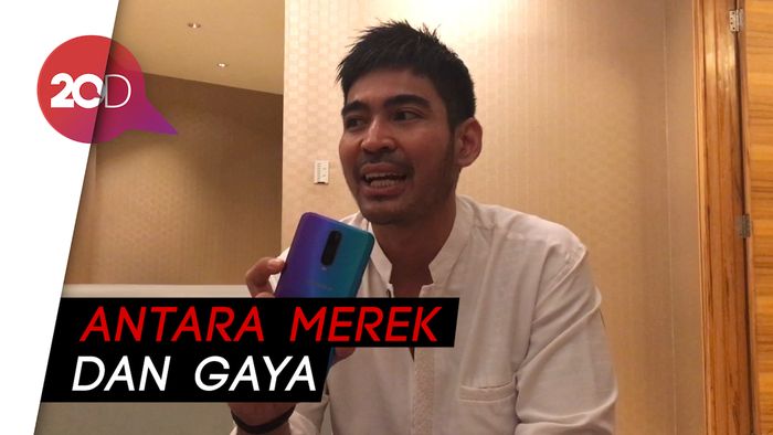 Tips Memilih Smartphone dari Robby Purba