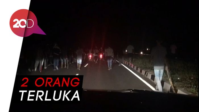 Tawuran Pecah Gara-gara Motor Ngebut di Depan Masjid