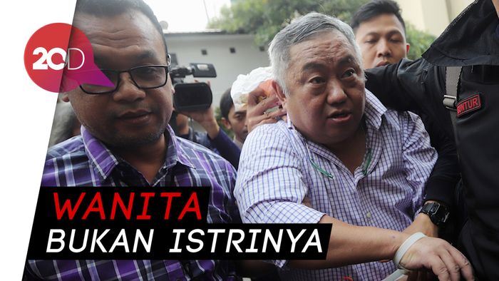 Lieus Sungkharisma Ditangkap Bersama Seorang Perempuan di Apartemen