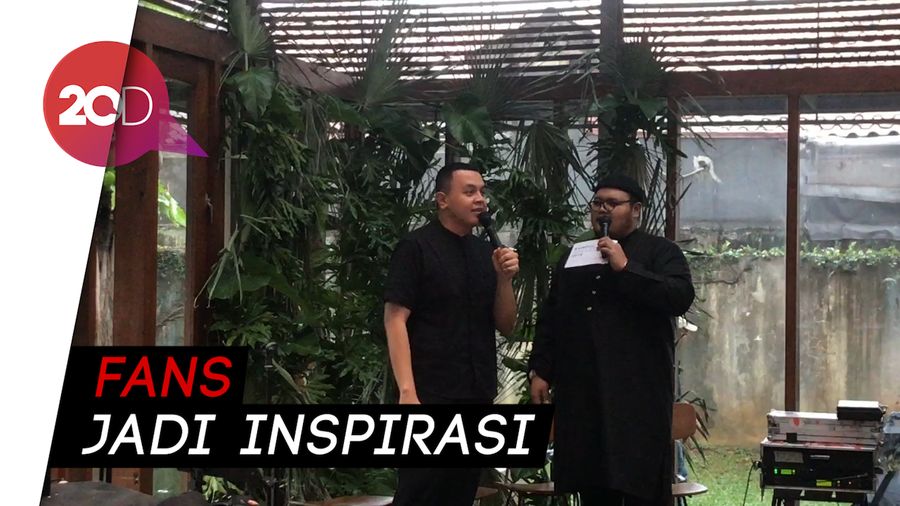 Momen Akrab Tulus dengan Fans
