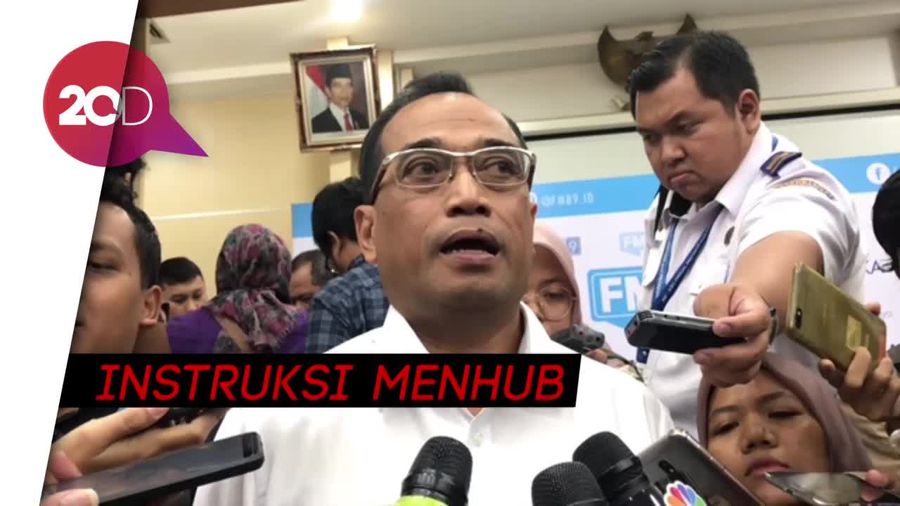 Menhub Senang Semua Maskapai Turunkan Tarif 15%